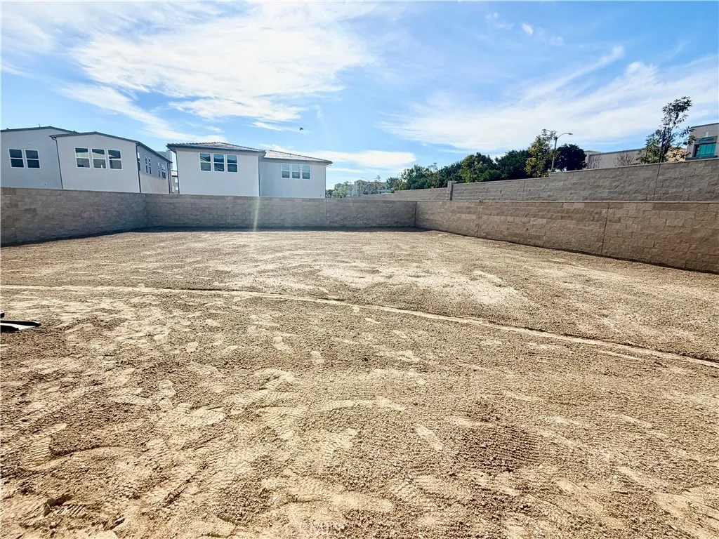 Additional image 34 of 101 Chapman, Lake Forest, CA 92630