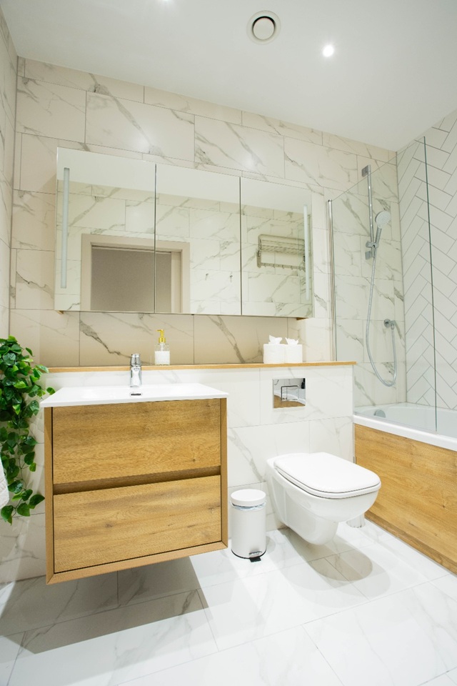 Additional image 44 of 2 Bed Flat, Manchester, M1, N1 7GU