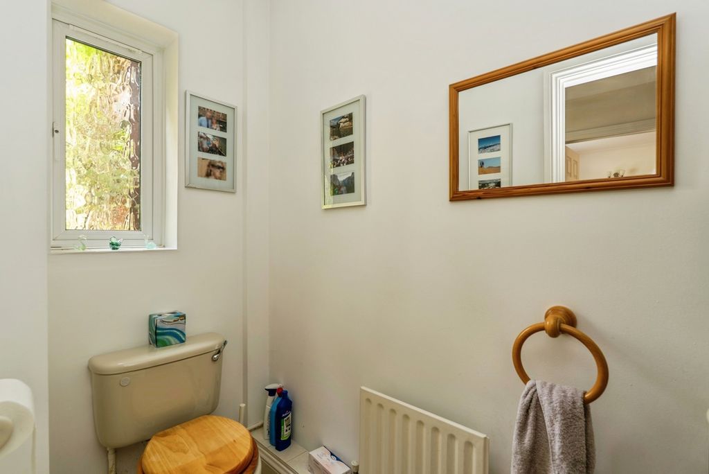 Additional image 22 of 5 bed detached house for saleCrofton Close, Southampton, Hampshire SO17