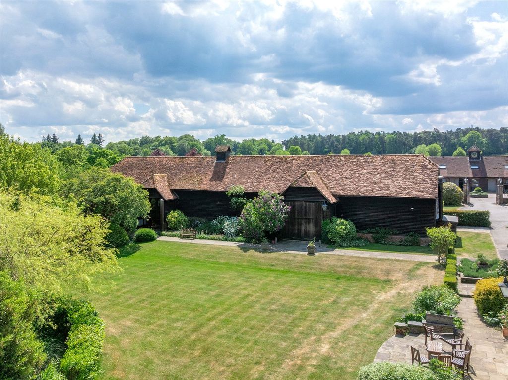 Additional image 24 of 7 bed equestrian for saleThe Whole | Hillfields Farm, Lower Basildon, Reading, Berkshire RG8