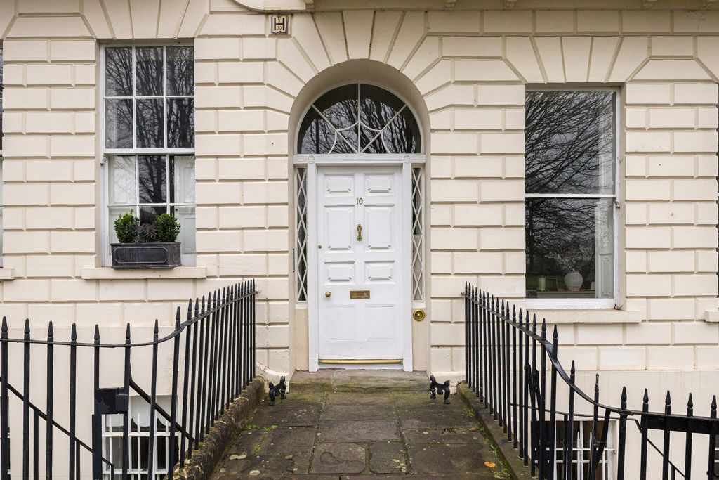 Additional image 14 of 4 bed flat for saleCavendish Place, Bath BA1