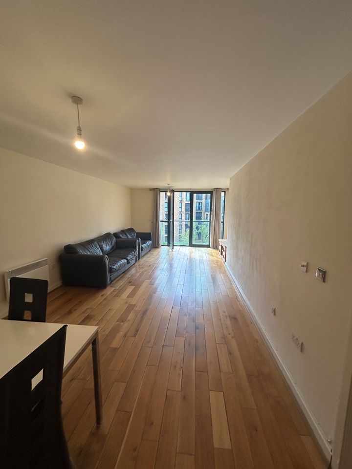 Additional image 5 of 2 Bed Flat, Essex Street, B5, N1 7GU