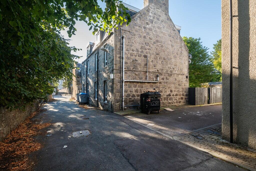 Seaton Place, Aberdeen, Aberdeenshire, AB24