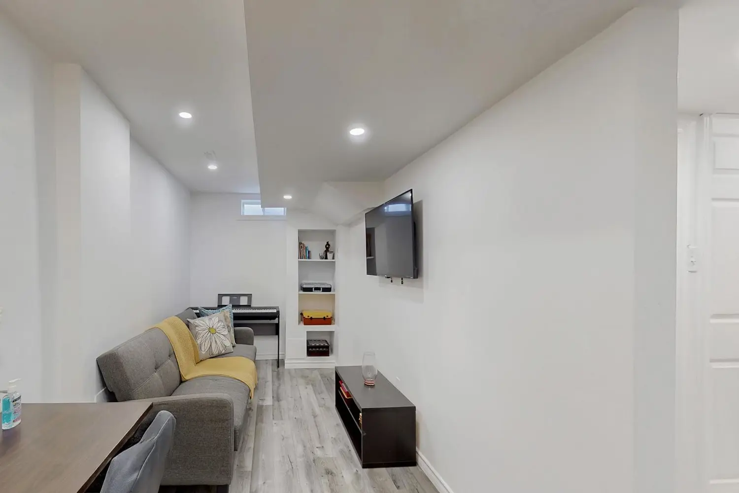 Additional image 19 of 5139 Porter Street