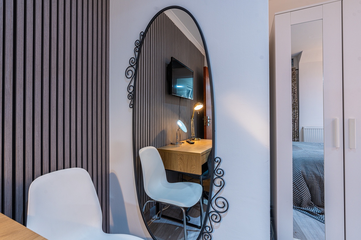 Additional image 10 of 3 Bed Flat, North End Road, W14, N1 7GU