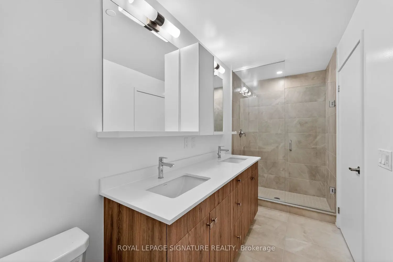 Additional image 14 of 1035 Southdown Road 1008