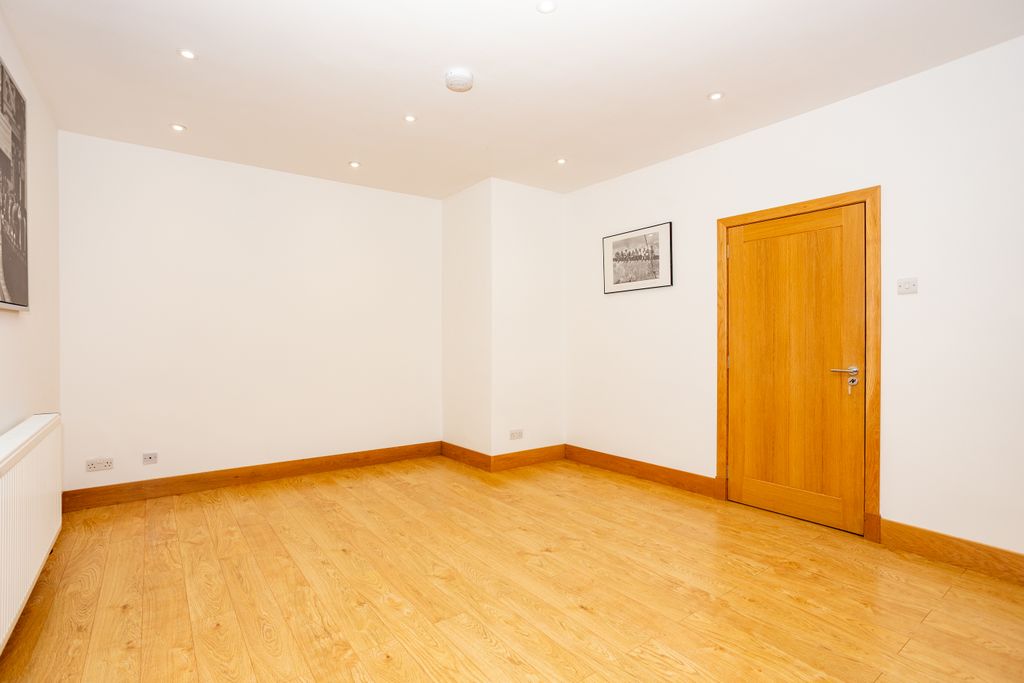 Additional image 17 of 2 bed maisonette for saleHazelrigg Avenue, Dumfries DG2