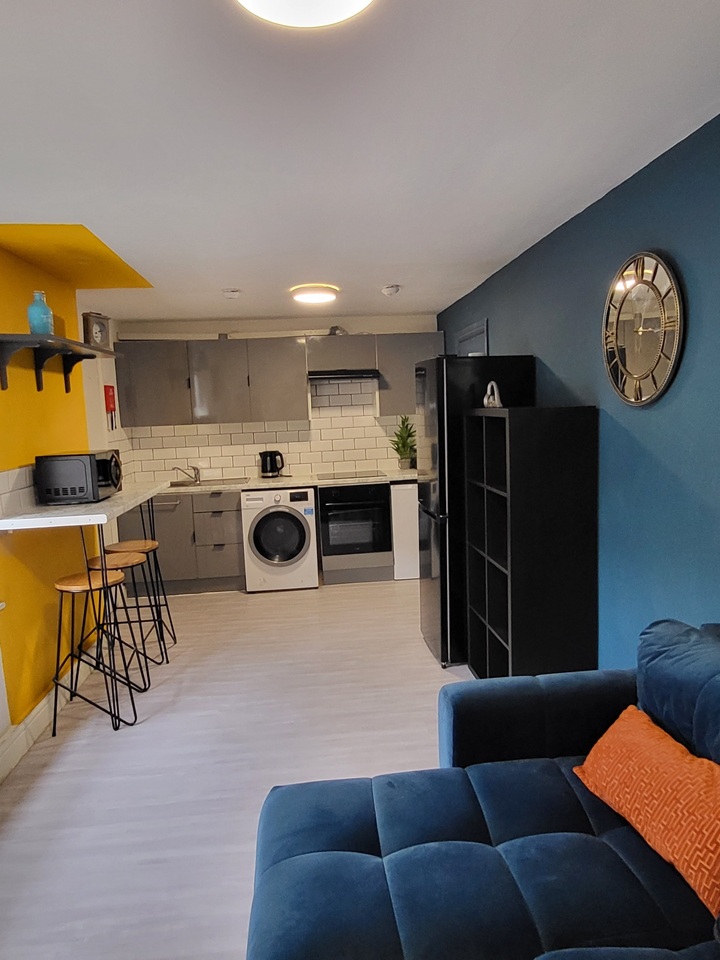 Additional image 3 of Room in a Shared Flat, Clarendon Road, LS2, N1 7GU