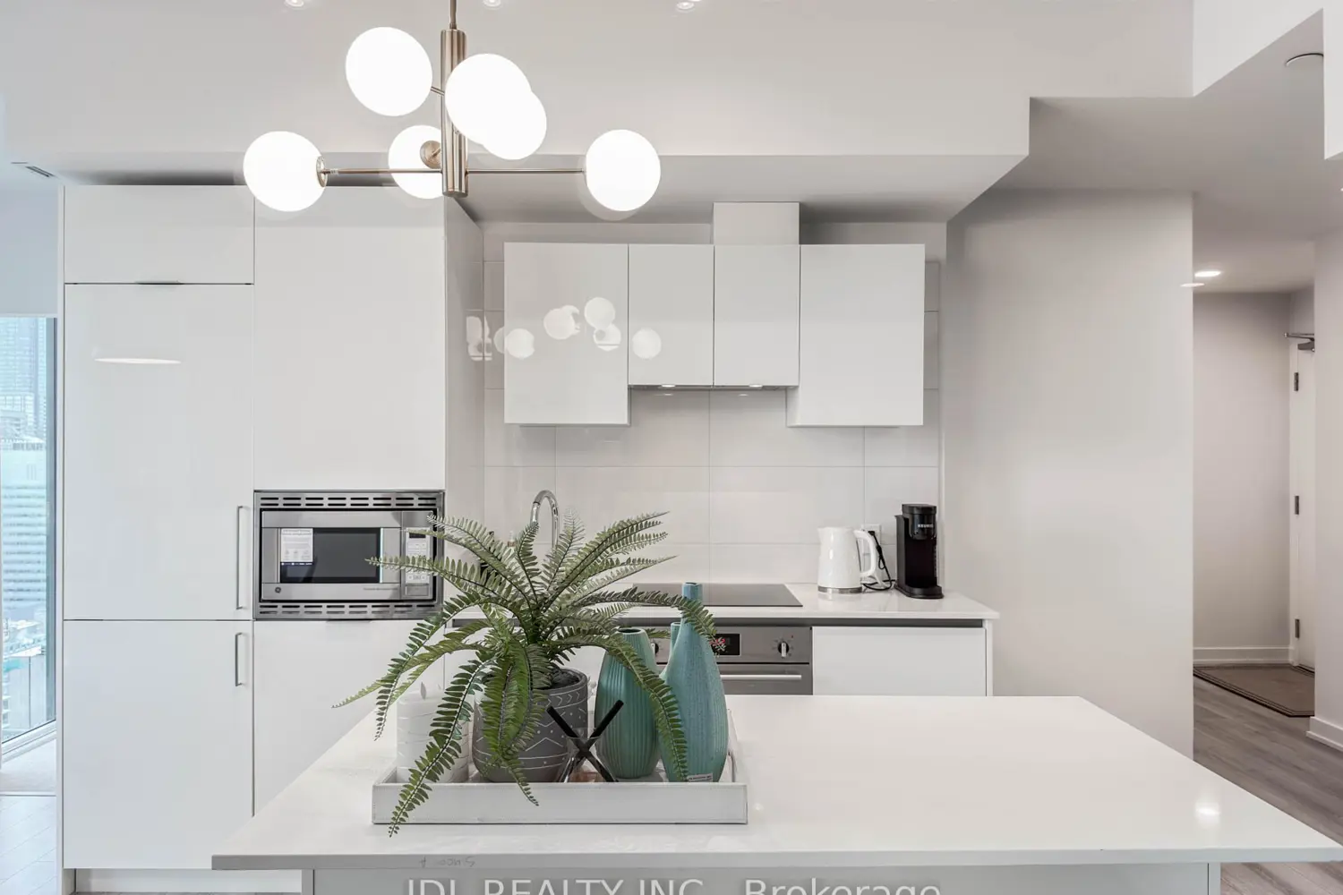 Additional image 2 of 238 Simcoe Street 3709