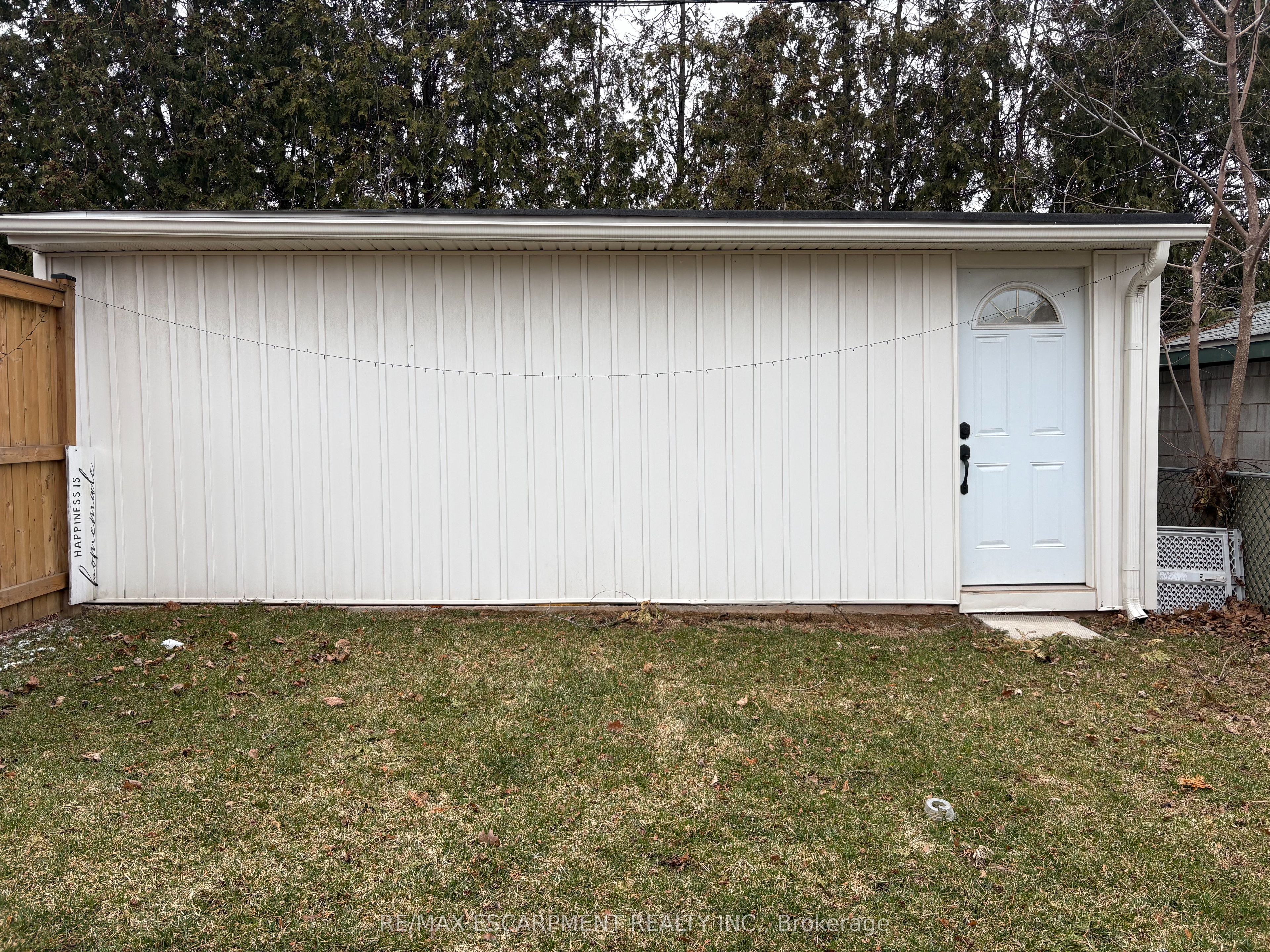 Garage-316 Houghton Avenue, Hamilton, ON, L8K 2N3