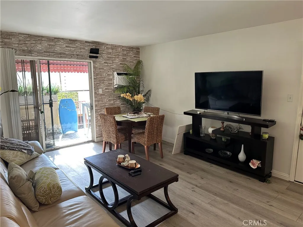 Additional image 5 of 440 Chestnut Avenue Unit 2D, Long Beach, CA 80802