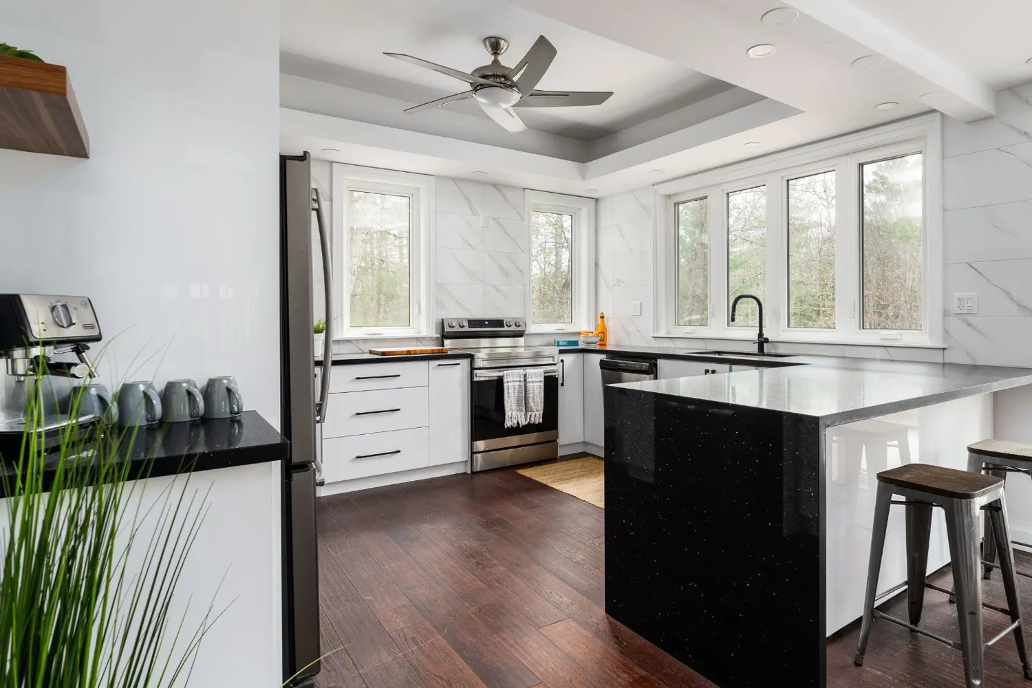 Additional image 15 of 613 Long Lake Road