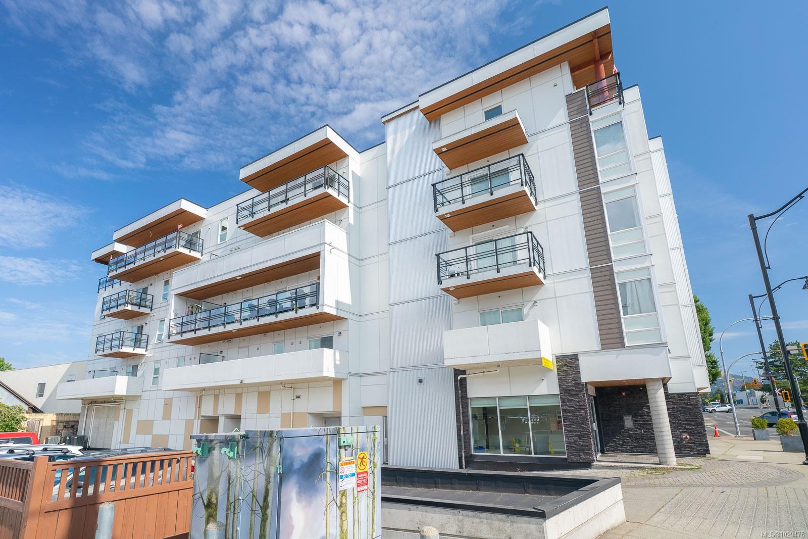 208-15 Canada Avenue, Duncan, BC, V9L 1T3