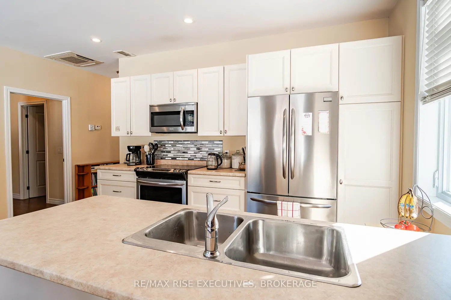 Additional image 4 of 7 Autumn Lane 4