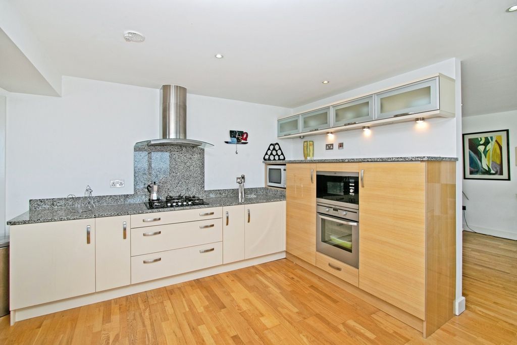 Additional image 31 of 3 bed flat for salePentire Avenue, Pentire, Newquay, Cornwall TR7