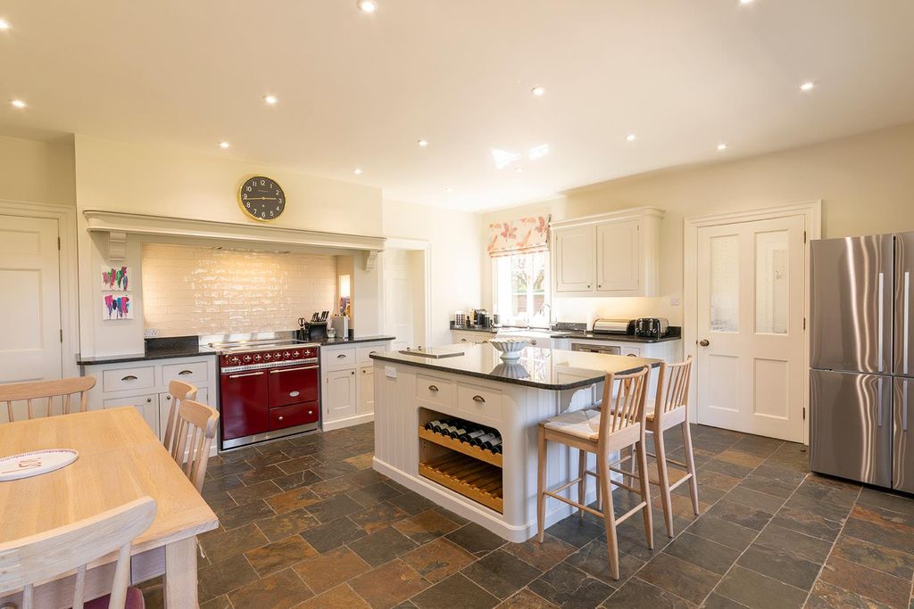Additional image 10 of 5 bed detached house for saleMilton Lilbourne, Pewsey, Wiltshire SN9