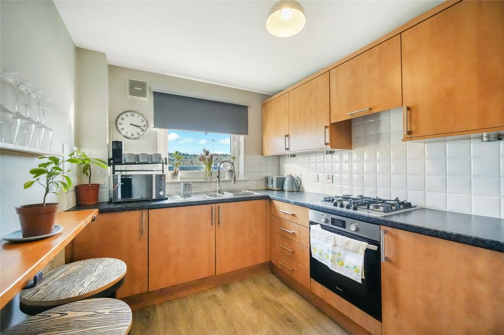 Additional image 3 of 1 bed flat for salePrestonfield Gardens, Linlithgow, West Lothian EH49