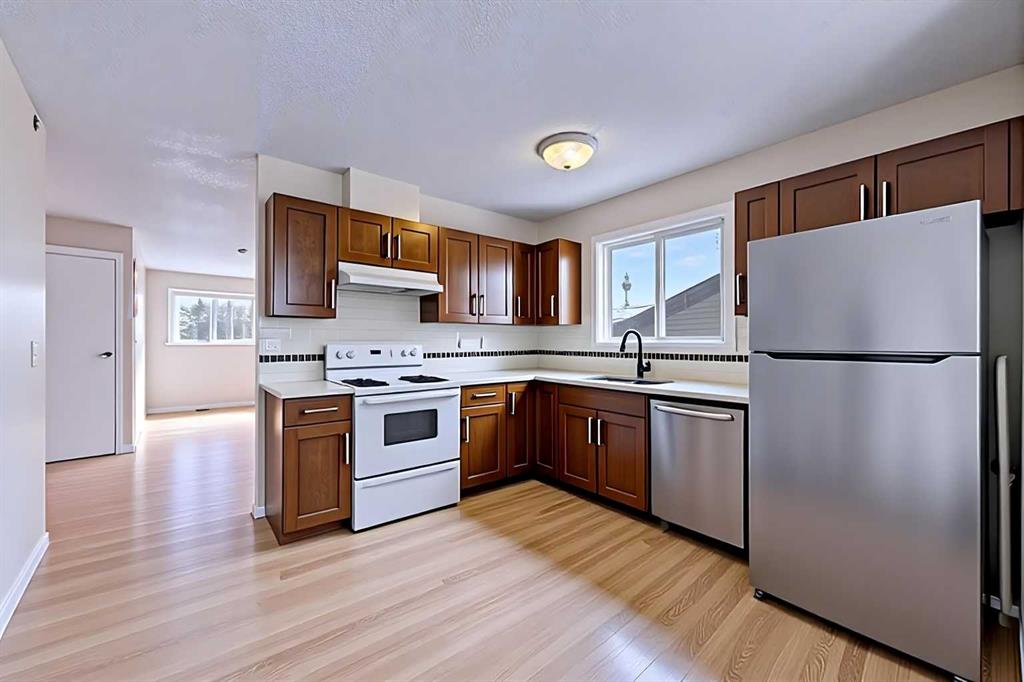 Additional image 6 of 87 Bedford Drive NE, Calgary, AB, T3K 2N9