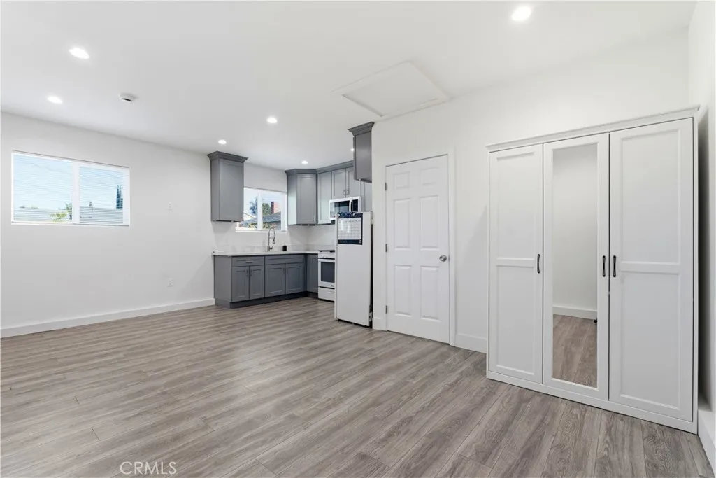 Additional image 8 of 6942 Atoll Ave, North Hollywood, CA 91605