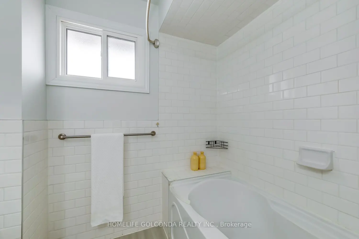 Additional image 13 of 2959 Kingsway Drive