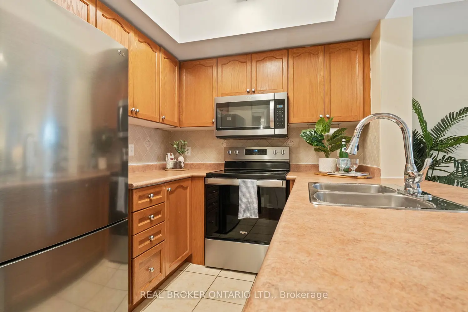 Additional image 12 of 3047 Finch Avenue 2066