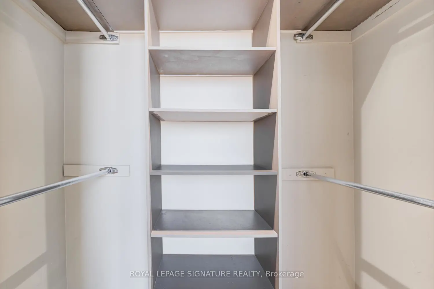 Additional image 13 of 2545 Erin Centre Boulevard 1703