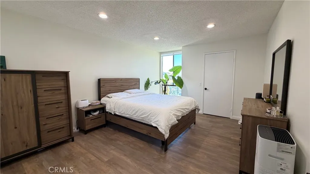 Additional image 34 of 4080 Via Marisol, Los Angeles, CA 90042