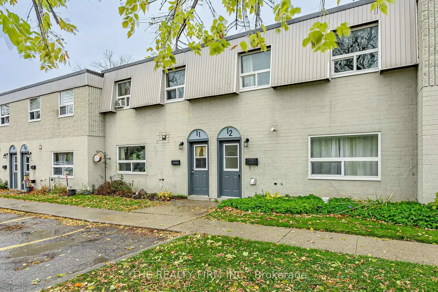 Additional image 2 of 271 Thames Street 12