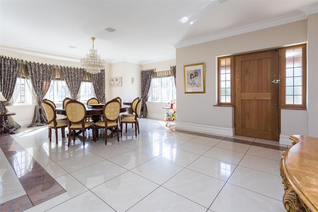 Additional image 2 of 5 bed detached house for saleTheobald Road, Bowdon WA14