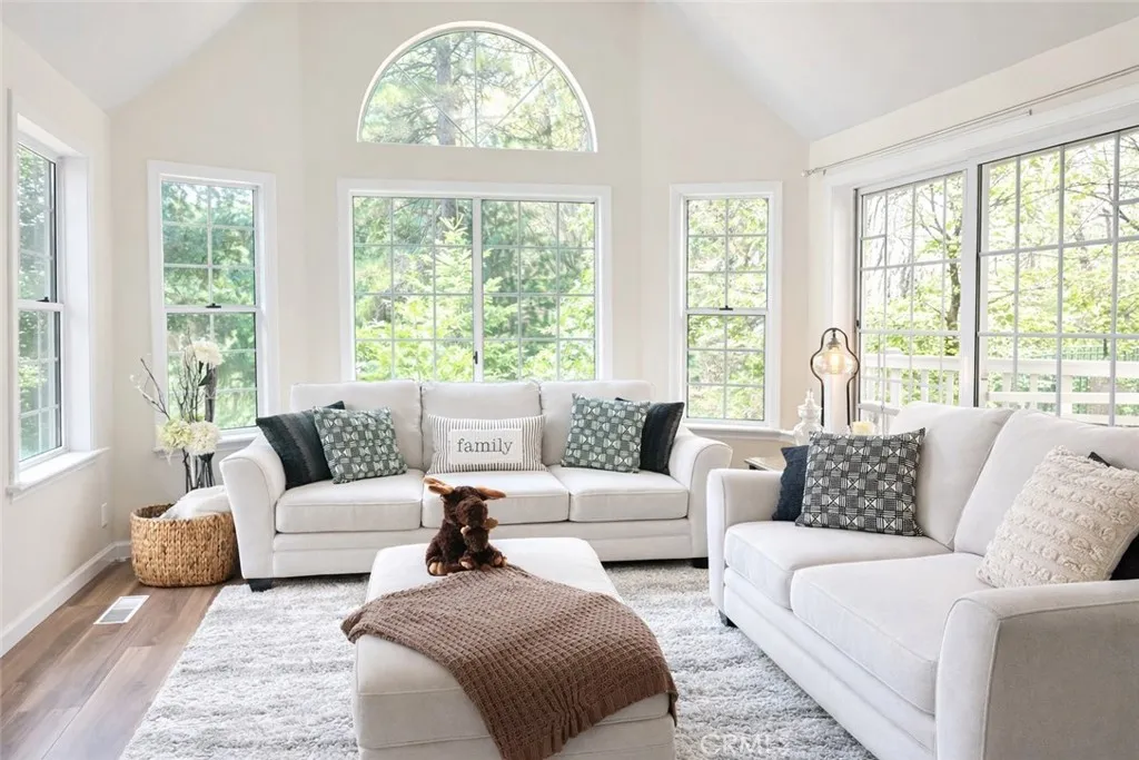 Additional image 24 of 27313 Pinewood Dr, Lake Arrowhead, CA 92352