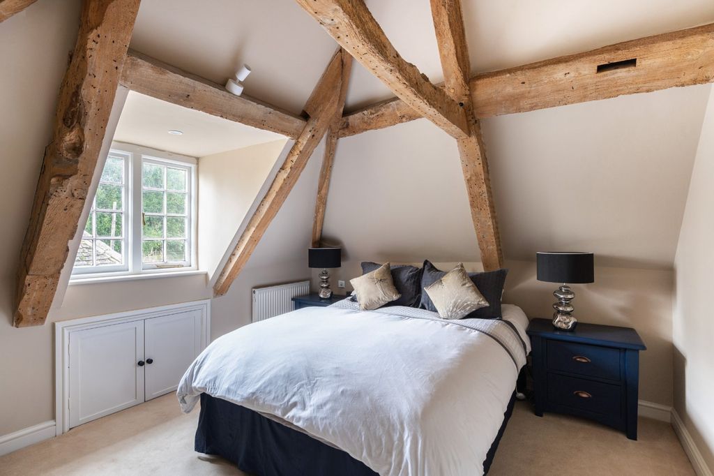Additional image 14 of 5 bed detached house for saleBasset Down, Wroughton, Wiltshire SN4