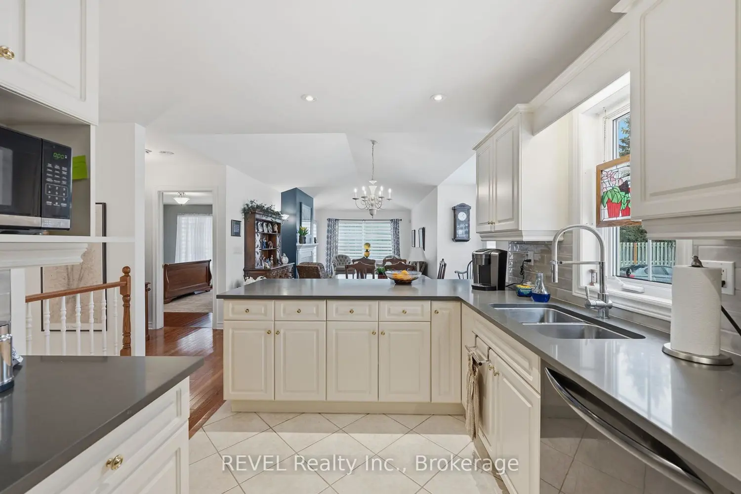 Additional image 9 of 1448 Niagara Stone Road 8