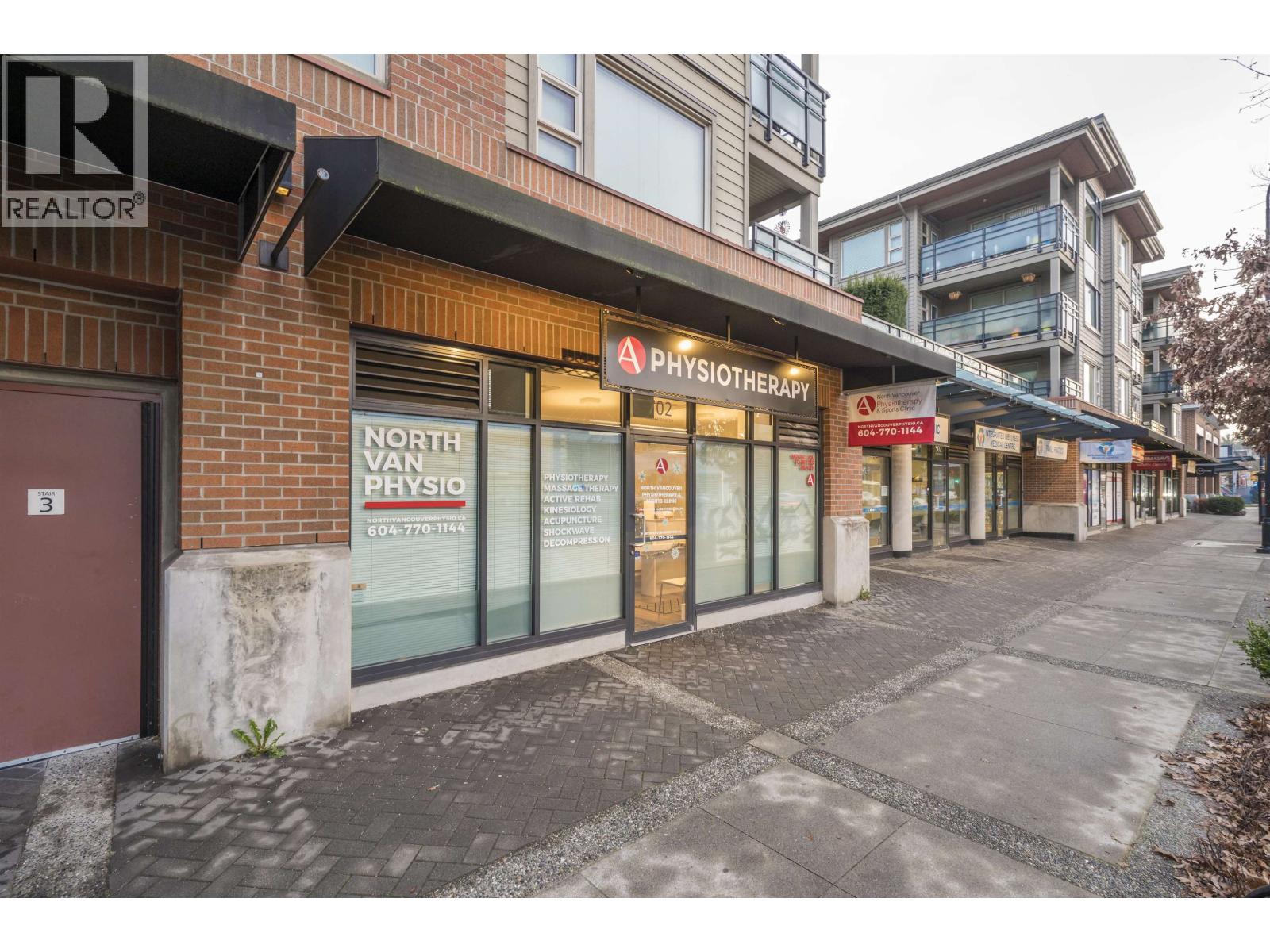702-1150 Marine Drive, North Vancouver, BC, V7P1S8