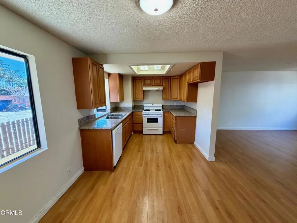 Additional image 19 of 1425 Bank Street Unit D, South Pasadena, CA 91030