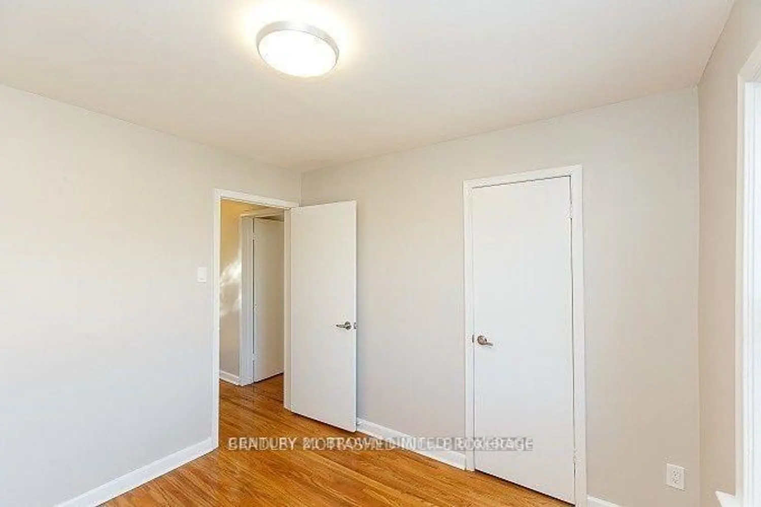 Additional image 16 of 45 Edinborough Court