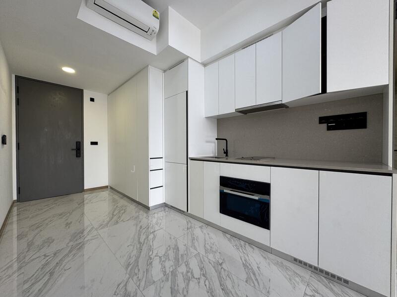 Additional image 2 of 173 Chin Swee Road