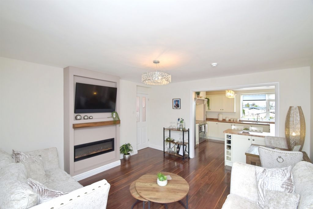 Additional image 6 of 2 bed flat for saleBeach Road, Porthcawl CF36