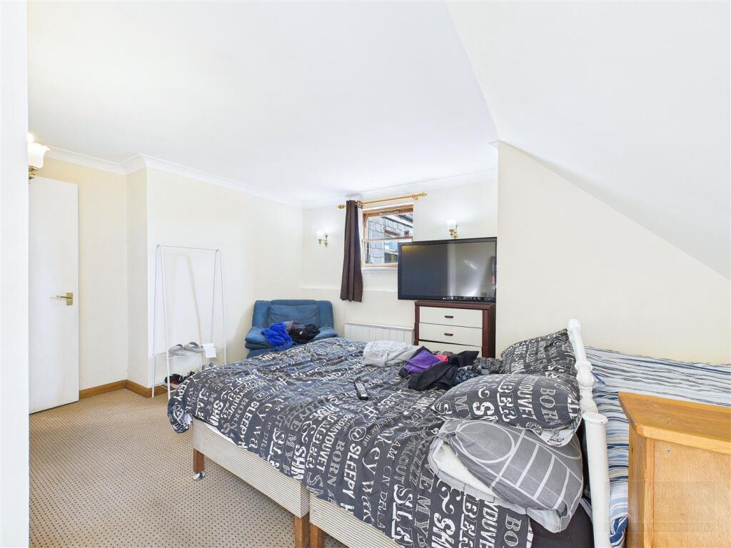 Additional image 22 of The Clockhouse Restaurant & 2 Apartments, The Square, Tomintoul