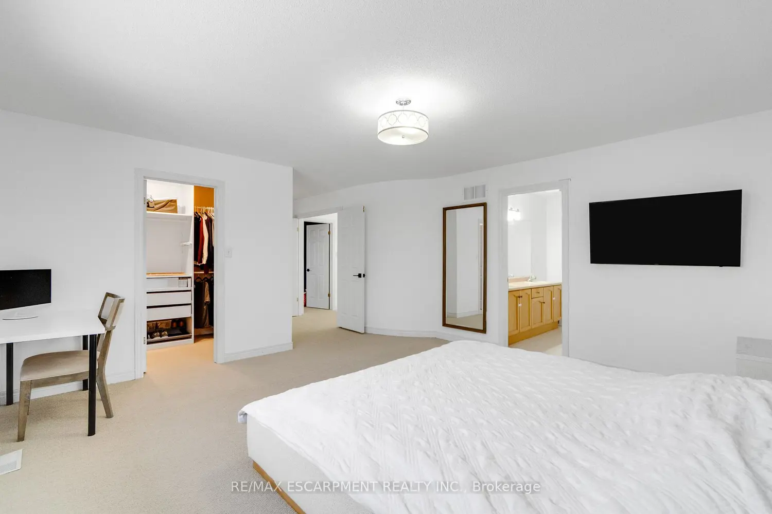 Additional image 14 of 191 Hawkswood Trail