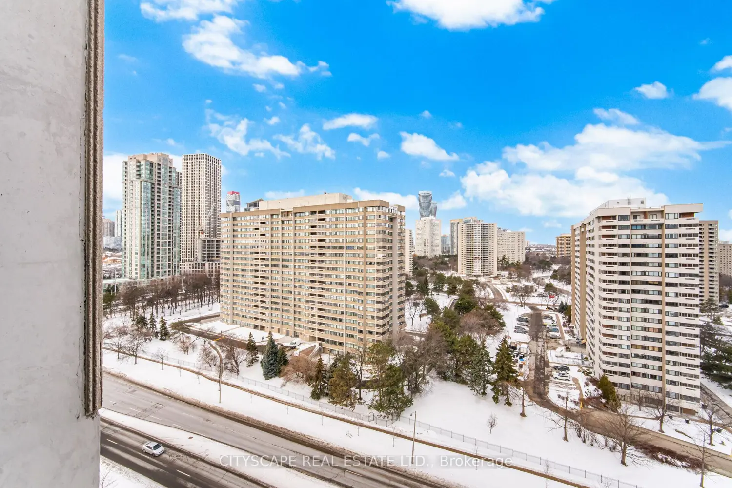 Additional image 15 of 20 Mississauga Valley Boulevard 1706