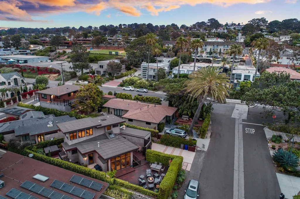 Additional image 62 of 152 7th Street, Del Mar, CA 92014