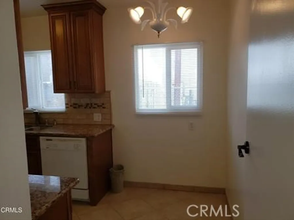 Additional image 9 of 10550 Victory Boulevard, North Hollywood, CA 91606