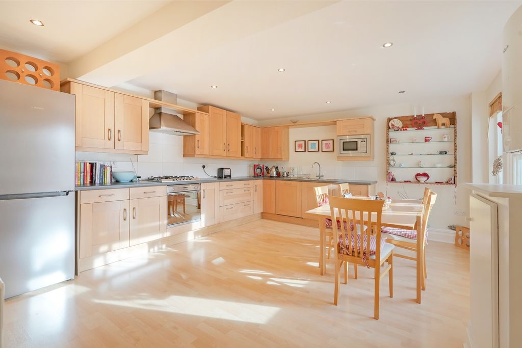 Additional image 7 of 2 bed flat for saleNewfield Place, Dore S17