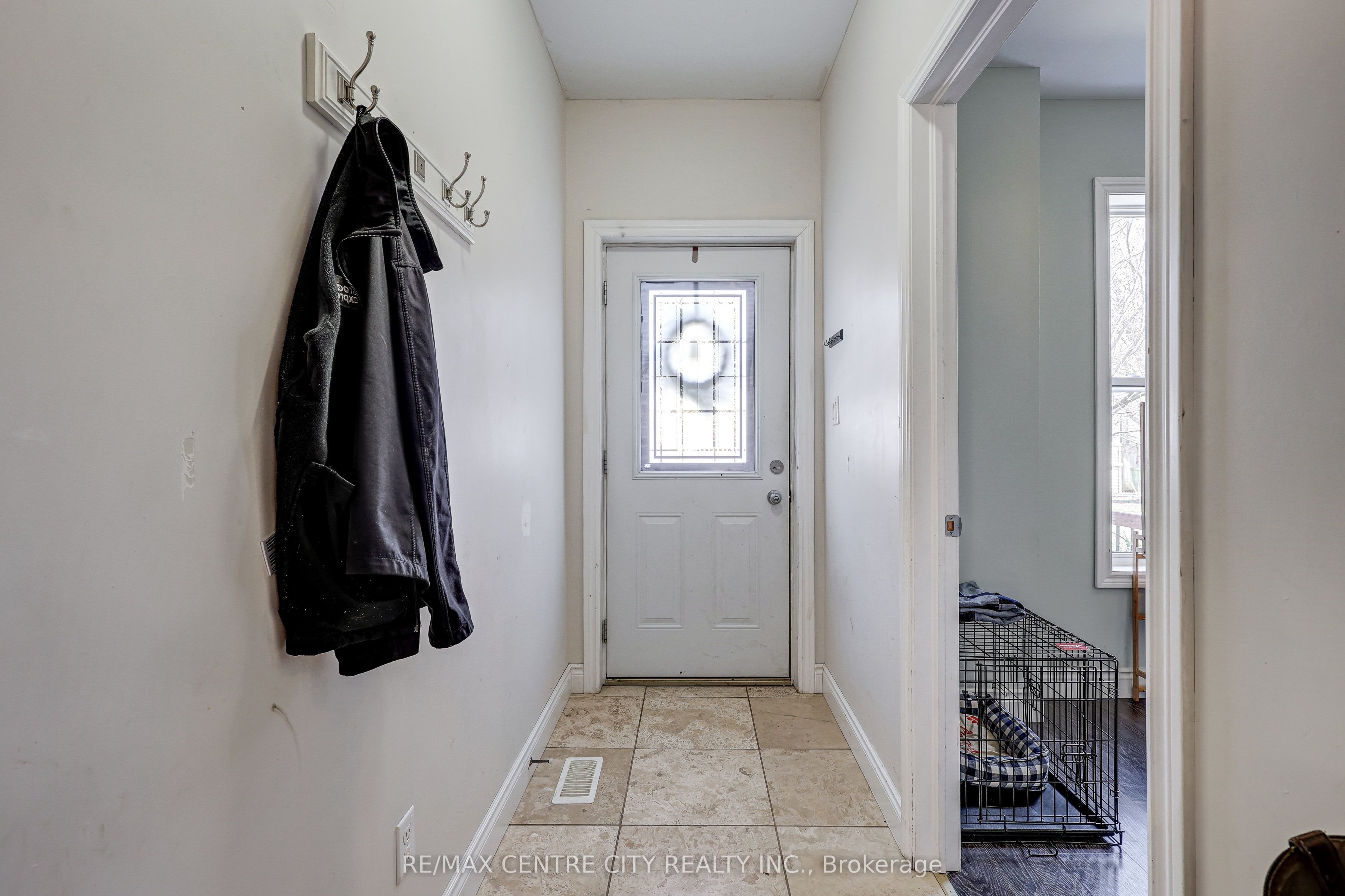 Additional image 5 of 24 St Annes Place, St. Thomas, ON, N5R 2W5