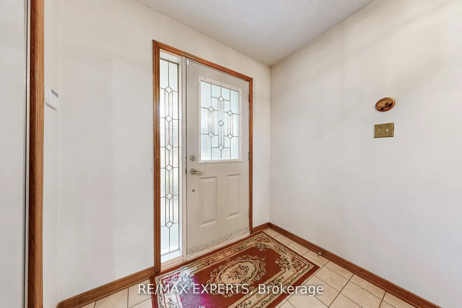 Additional image 2 of 47 Velvet Crescent