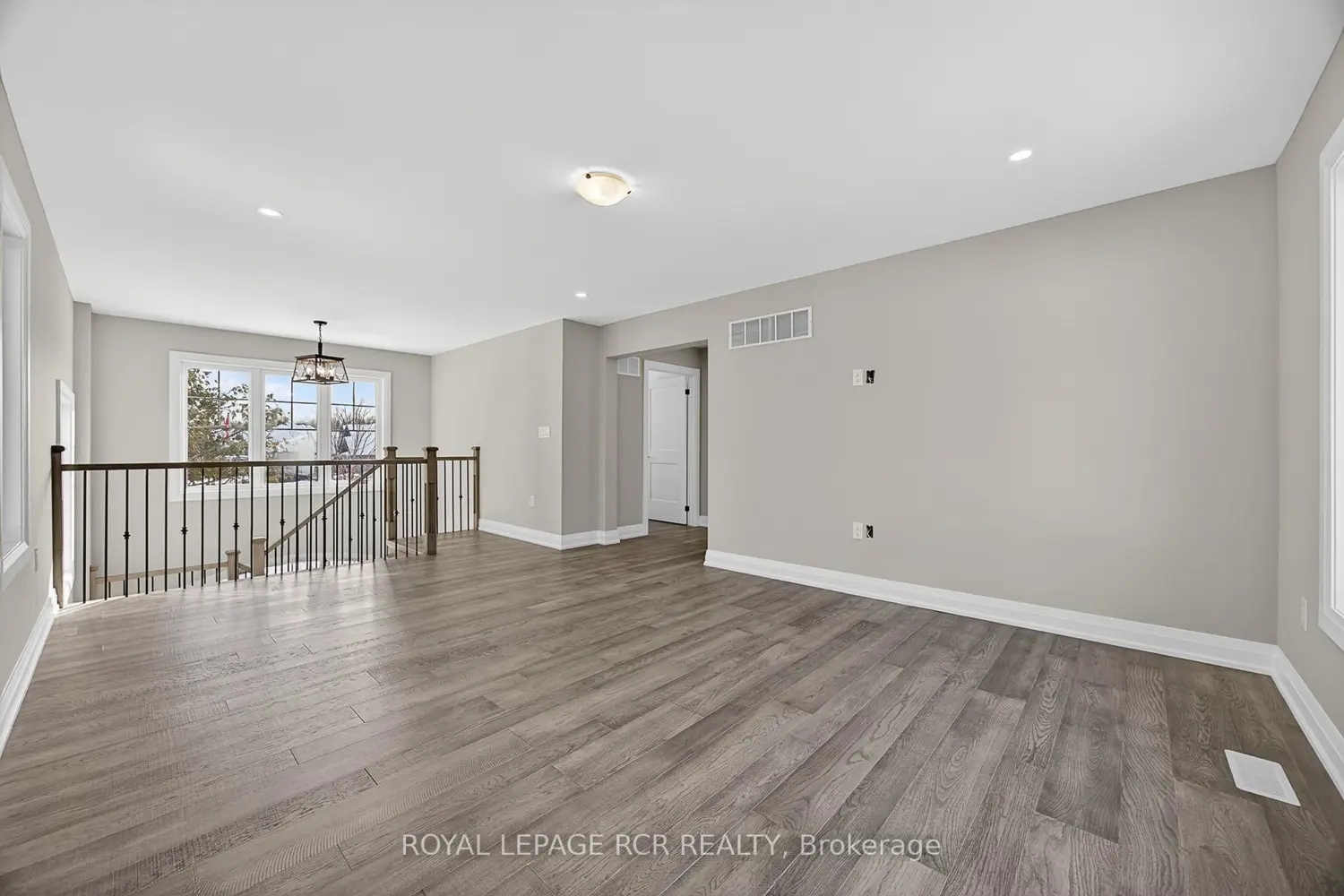 Additional image 10 of 28 St. George Street