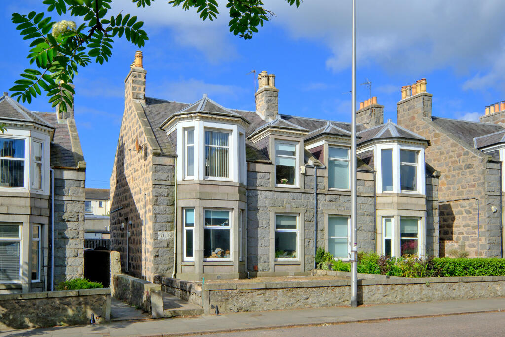 73 Clifton Road, Aberdeen, AB24