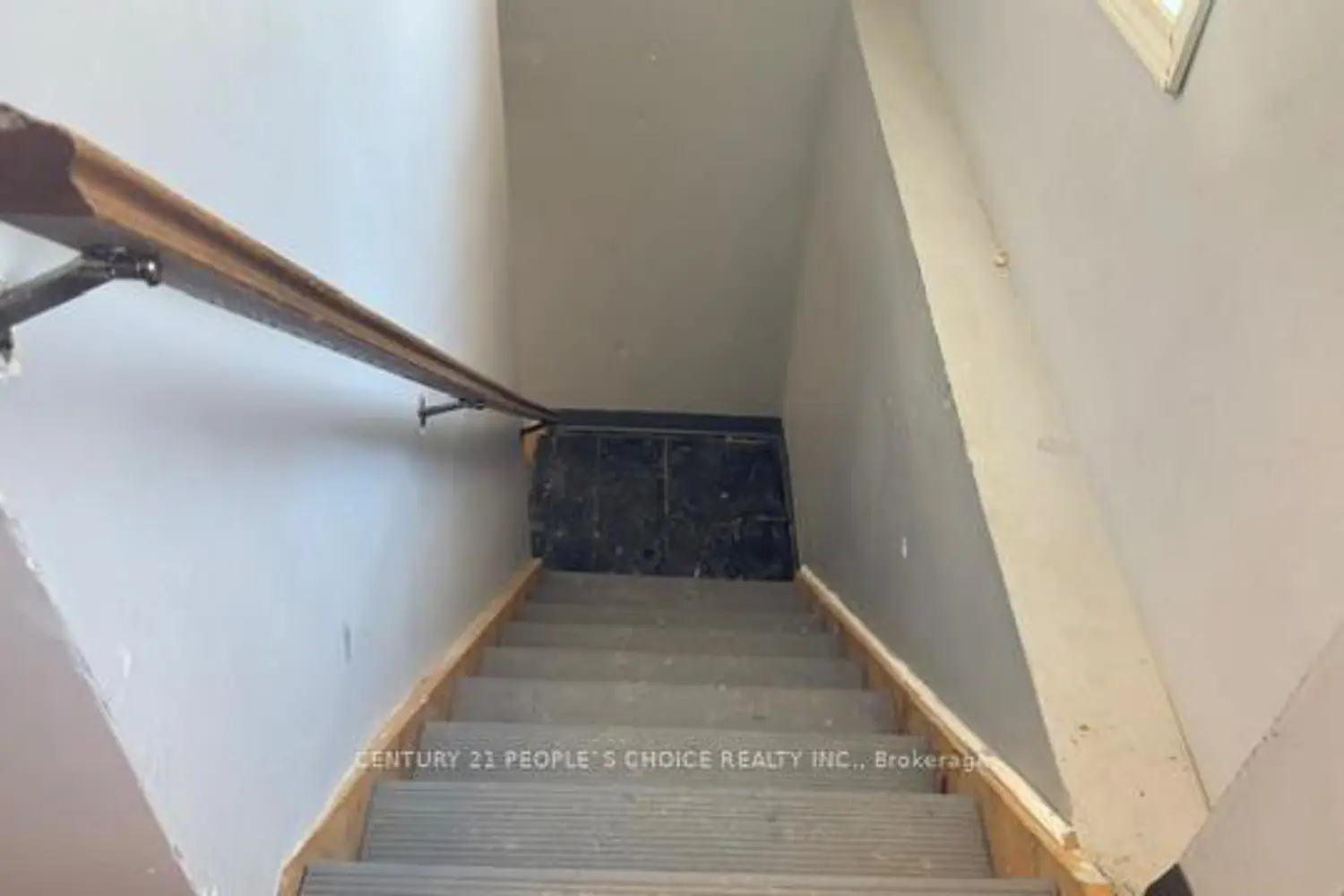 Additional image 12 of 273 Thompson Road