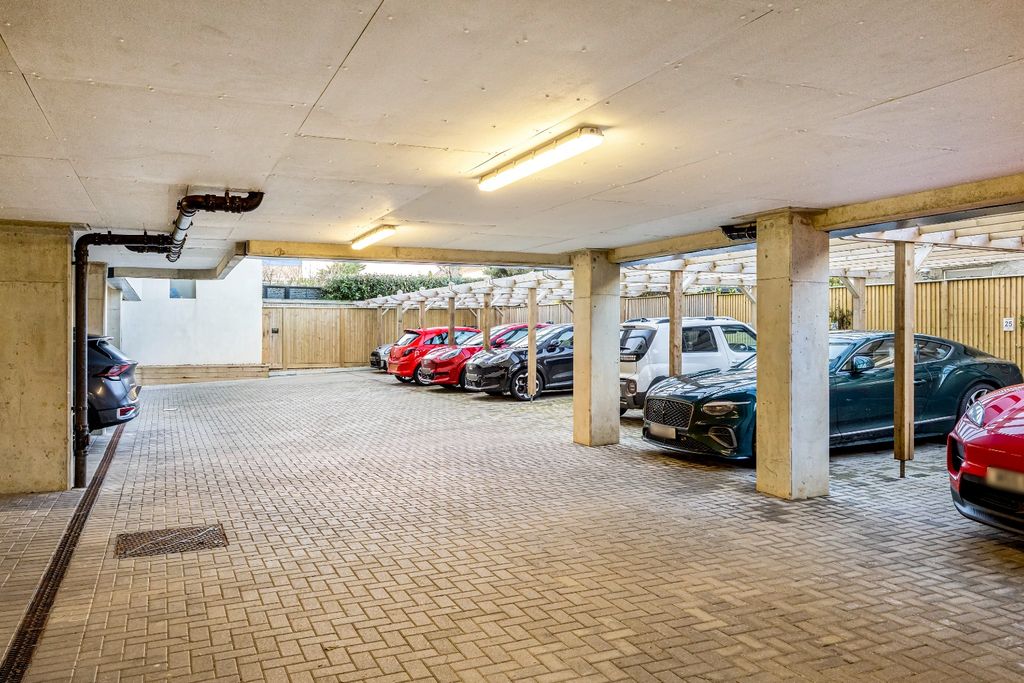 Additional image 20 of 2 bed flat for saleArgentum, 239-243 Kingsway, Hove BN3
