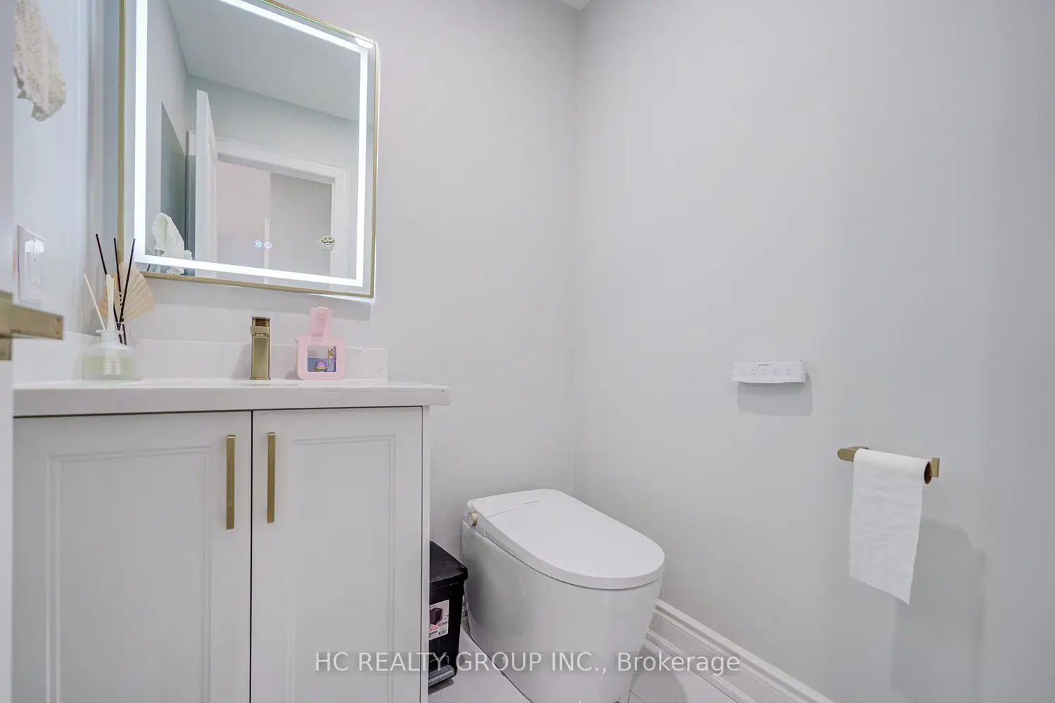 27 Corby Road photo 4